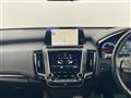 2019 Toyota Crown Hybrid