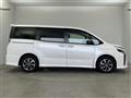 2021 Toyota Voxy