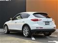 2013 Nissan SKYLINE CROSSOVER