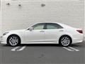 2013 Toyota Crown Hybrid