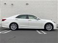 2013 Toyota Crown Hybrid