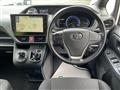 2016 Toyota Voxy