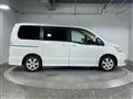 2009 Nissan Serena