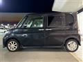 2011 Daihatsu Tanto