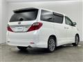 2013 Toyota Alphard