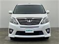 2013 Toyota Alphard