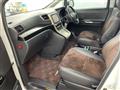 2013 Toyota Alphard