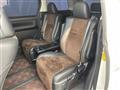 2013 Toyota Alphard