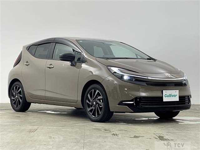 2025 Toyota AQUA