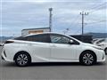 2018 Toyota Prius PHV