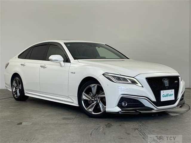 2018 Toyota Crown Hybrid