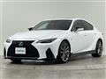 2021 Lexus IS