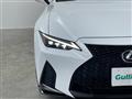 2021 Lexus IS