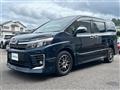 2017 Toyota Voxy