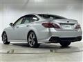 2019 Toyota Crown Hybrid