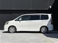 2010 Toyota Noah