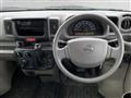 2017 Nissan NV100Clipper