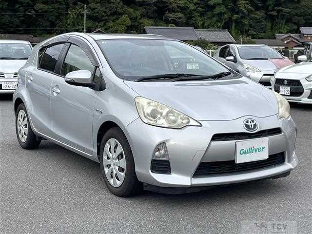 2013 Toyota AQUA