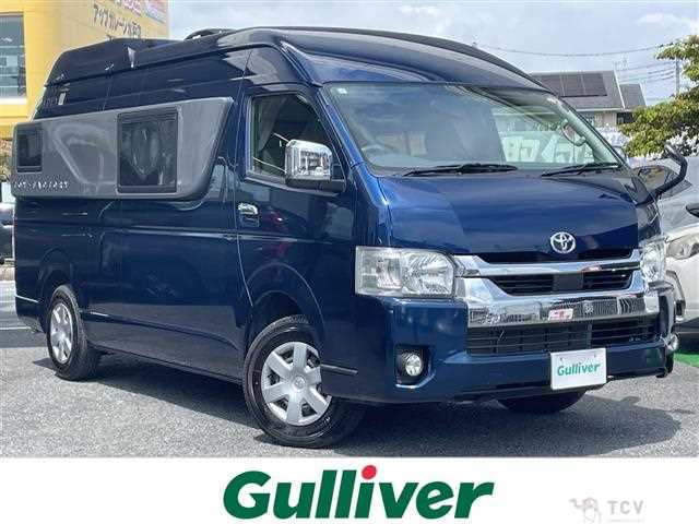 2022 Toyota Hiace Van