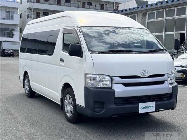 2015 Toyota Hiace Commuter