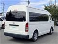 2015 Toyota Hiace Commuter