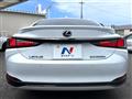 2019 Lexus ES