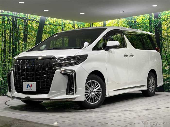 2022 Toyota Alphard Hybrid