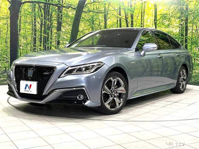 2018 Toyota Crown Hybrid