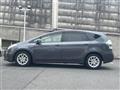 2011 Toyota PRIUS α