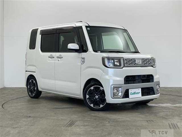 2015 Daihatsu WAKE