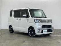 2015 Daihatsu WAKE