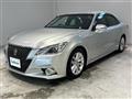 2013 Toyota Crown Hybrid