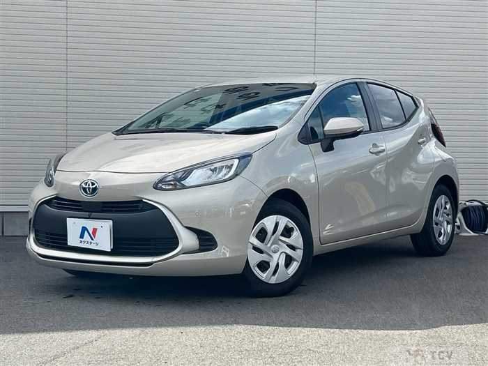 2024 Toyota AQUA