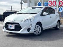 2016 Toyota AQUA