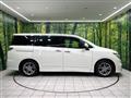 2014 Nissan Elgrand
