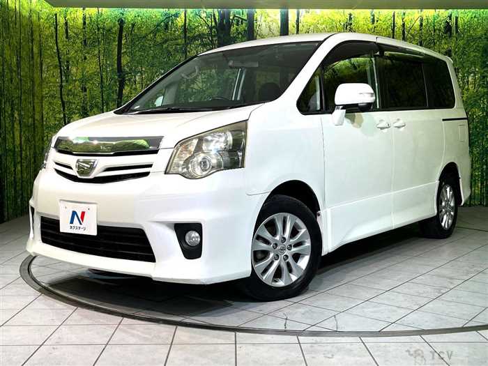 2011 Toyota Noah