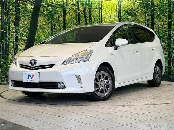 2014 Toyota PRIUS α