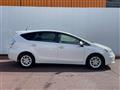 2013 Toyota PRIUS α