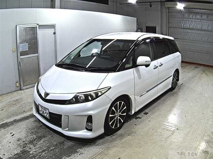 2013 Toyota Estima
