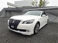 2014 Toyota Crown Majesta