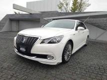 2014 Toyota Crown Majesta
