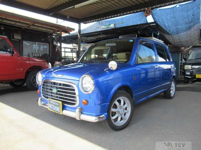 2002 Daihatsu Miragino