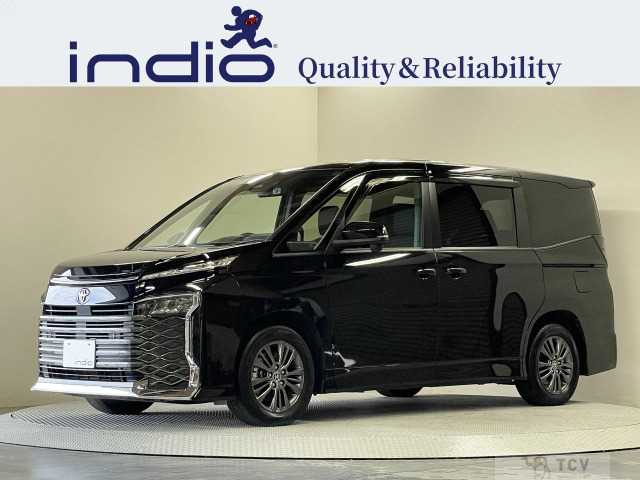 2022 Toyota Voxy