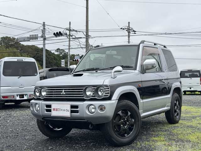2006 Mitsubishi Pajero Mini