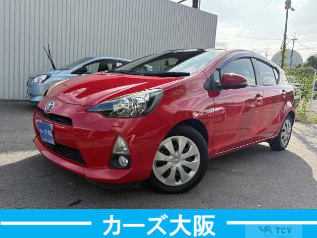 2013 Toyota AQUA