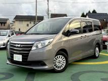 2015 Toyota Noah