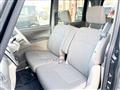 2011 Daihatsu Tanto