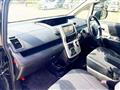 2011 Toyota Voxy