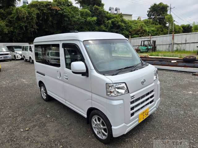 2024 Daihatsu Hijet Cargo