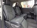 2013 Toyota Estima Hybrid